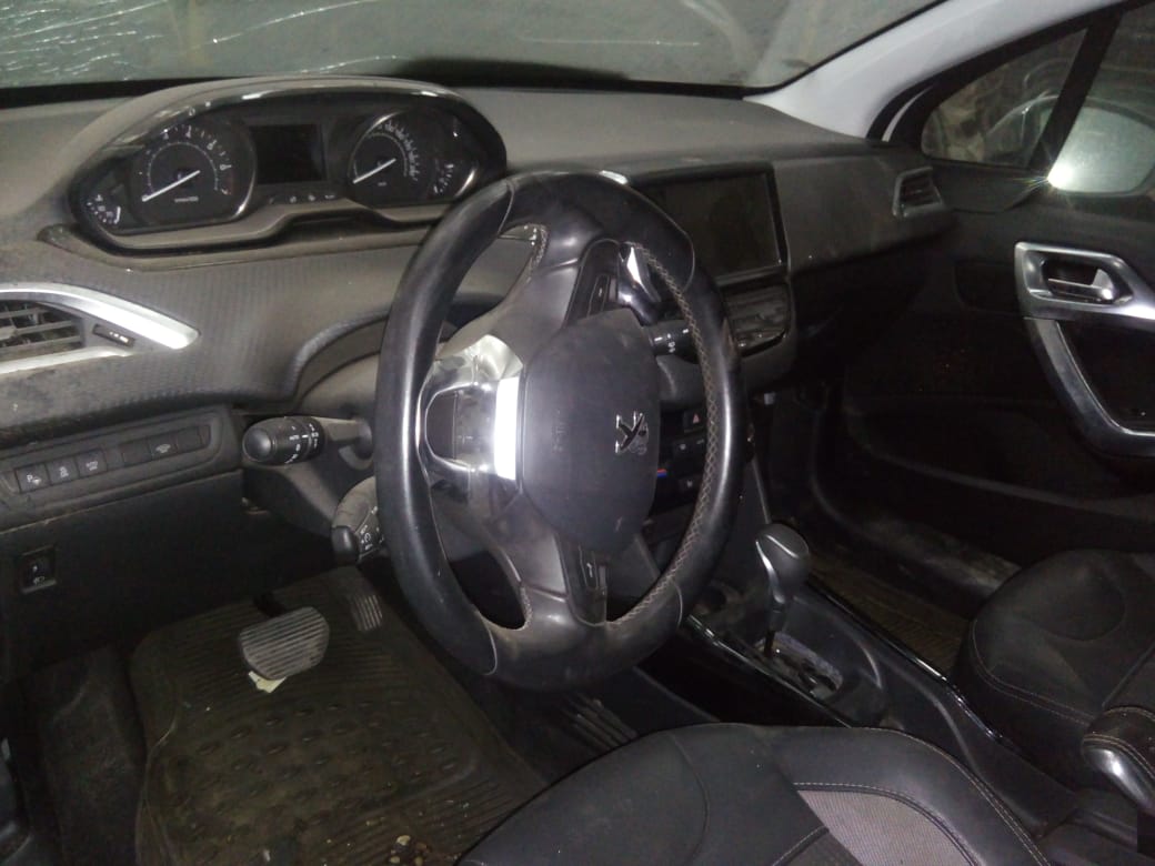  Peugeot 2008  USADO